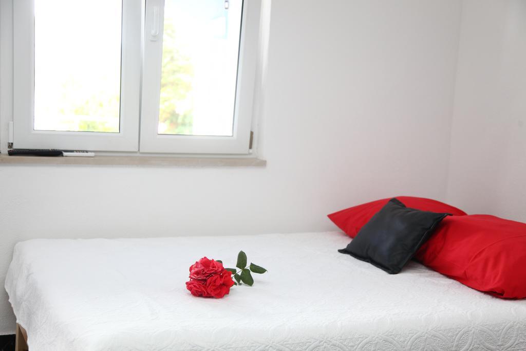 Villa Gorica Apartments Razanj Ngoại thất bức ảnh